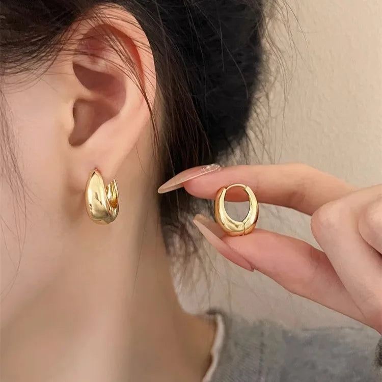 Round Earrings
