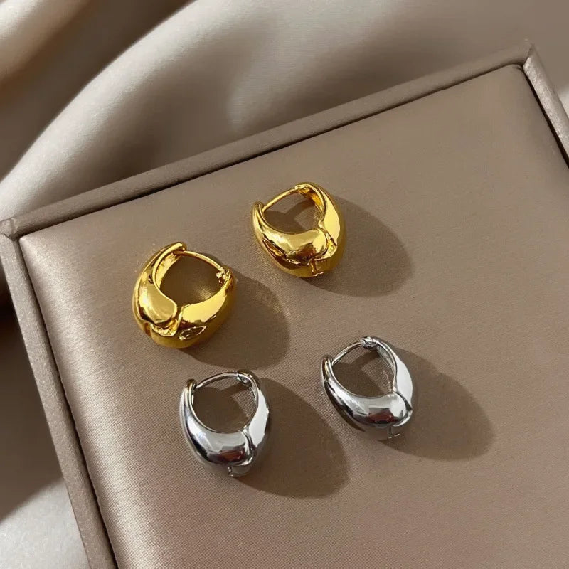 Round Earrings