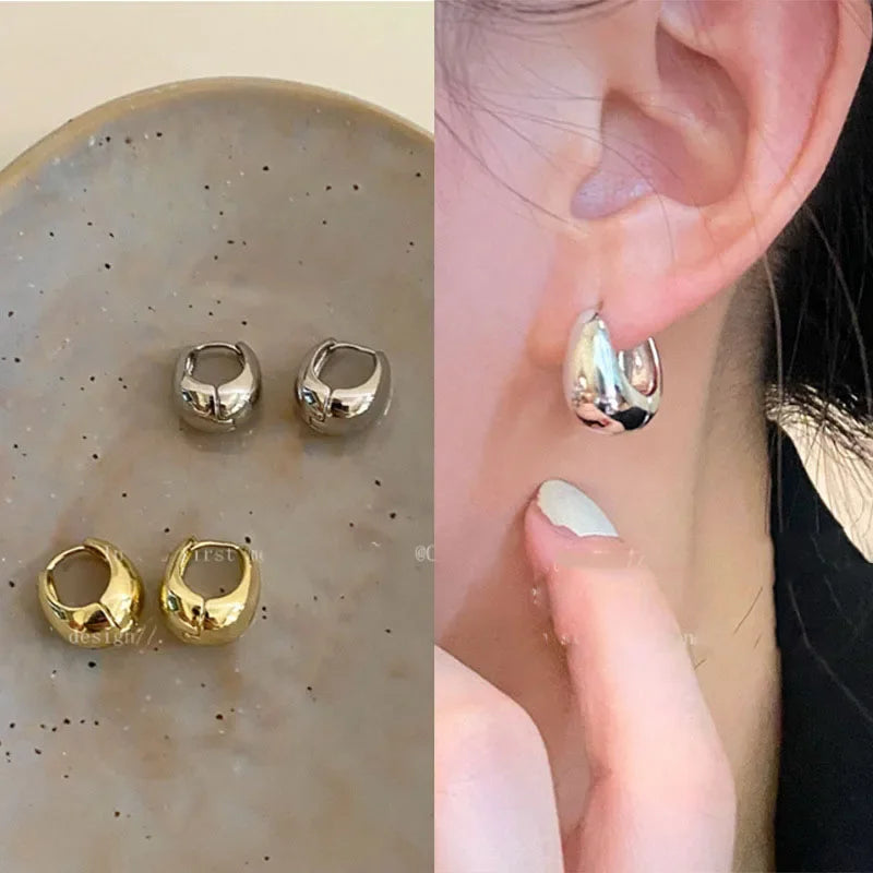 Round Earrings